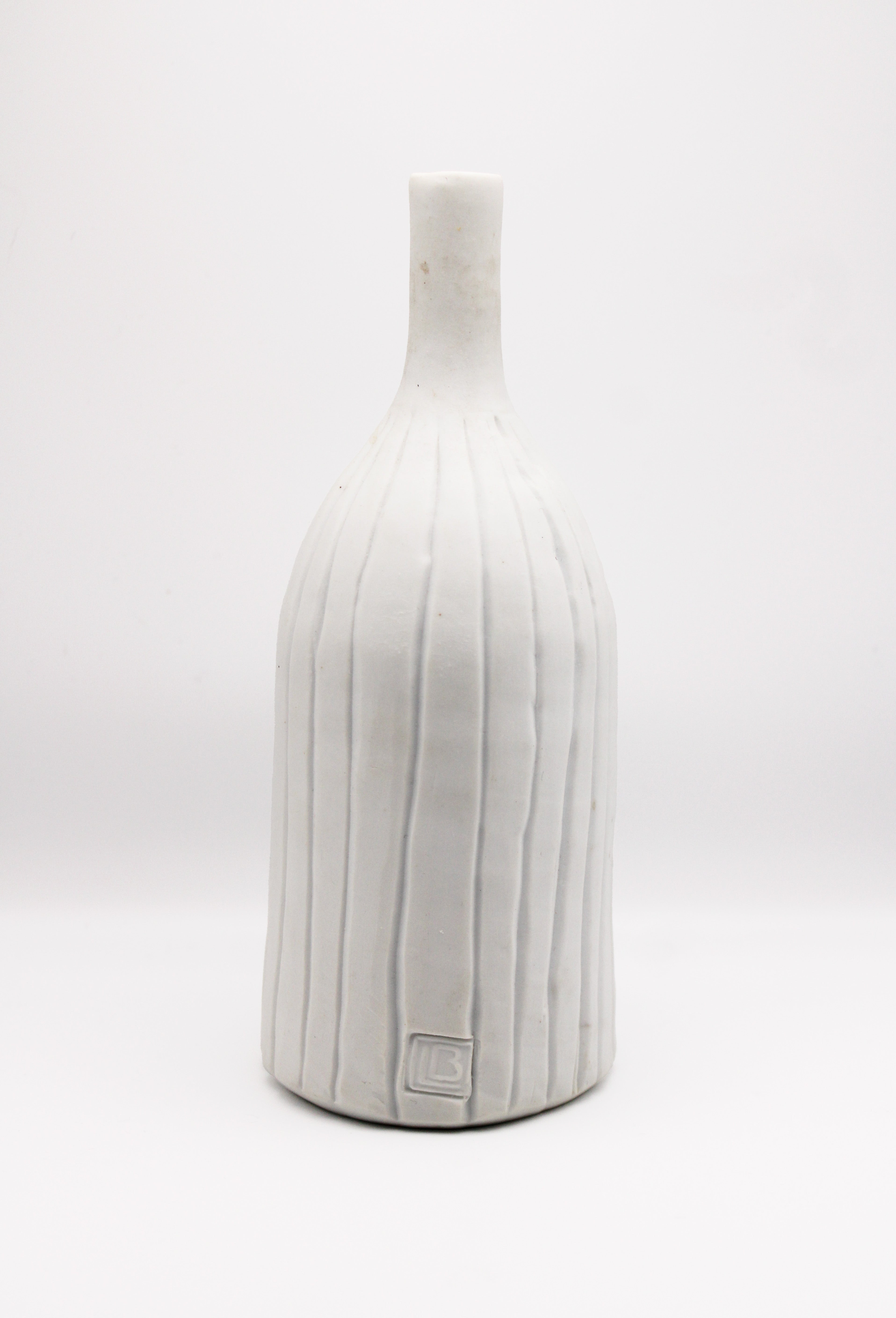 Bottle 03 (grooves) by Lynne Berman