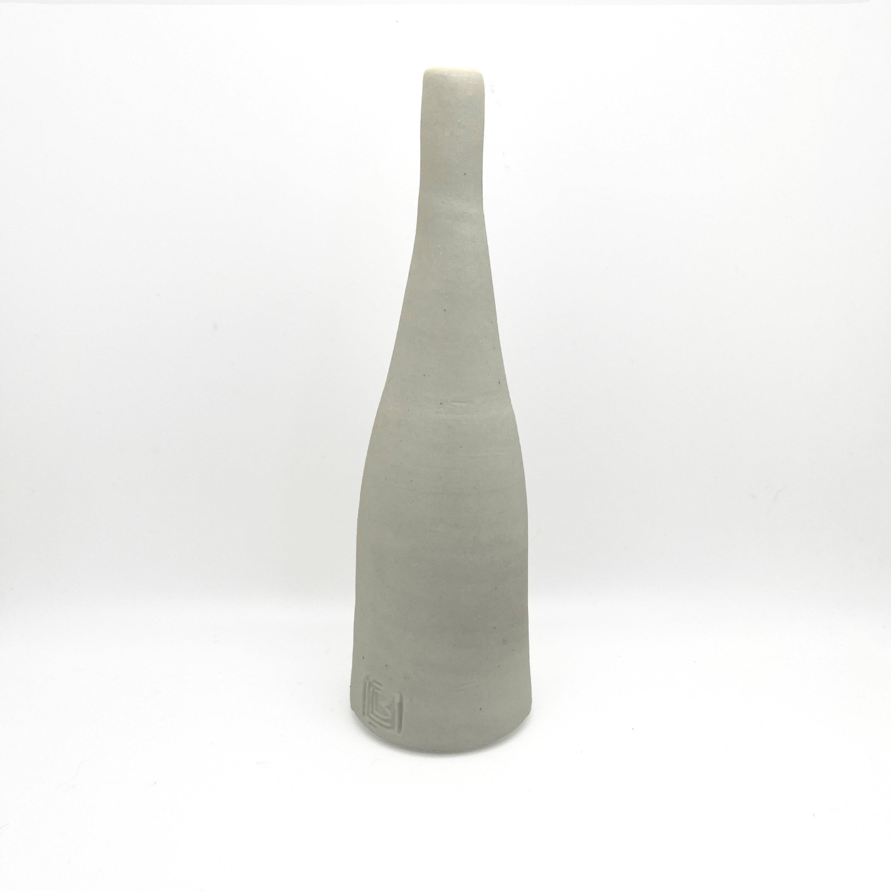 Medium bud vase by Lynne Berman