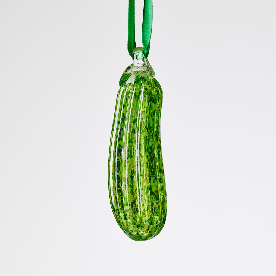 Pickle Ornament by Antolini Glass